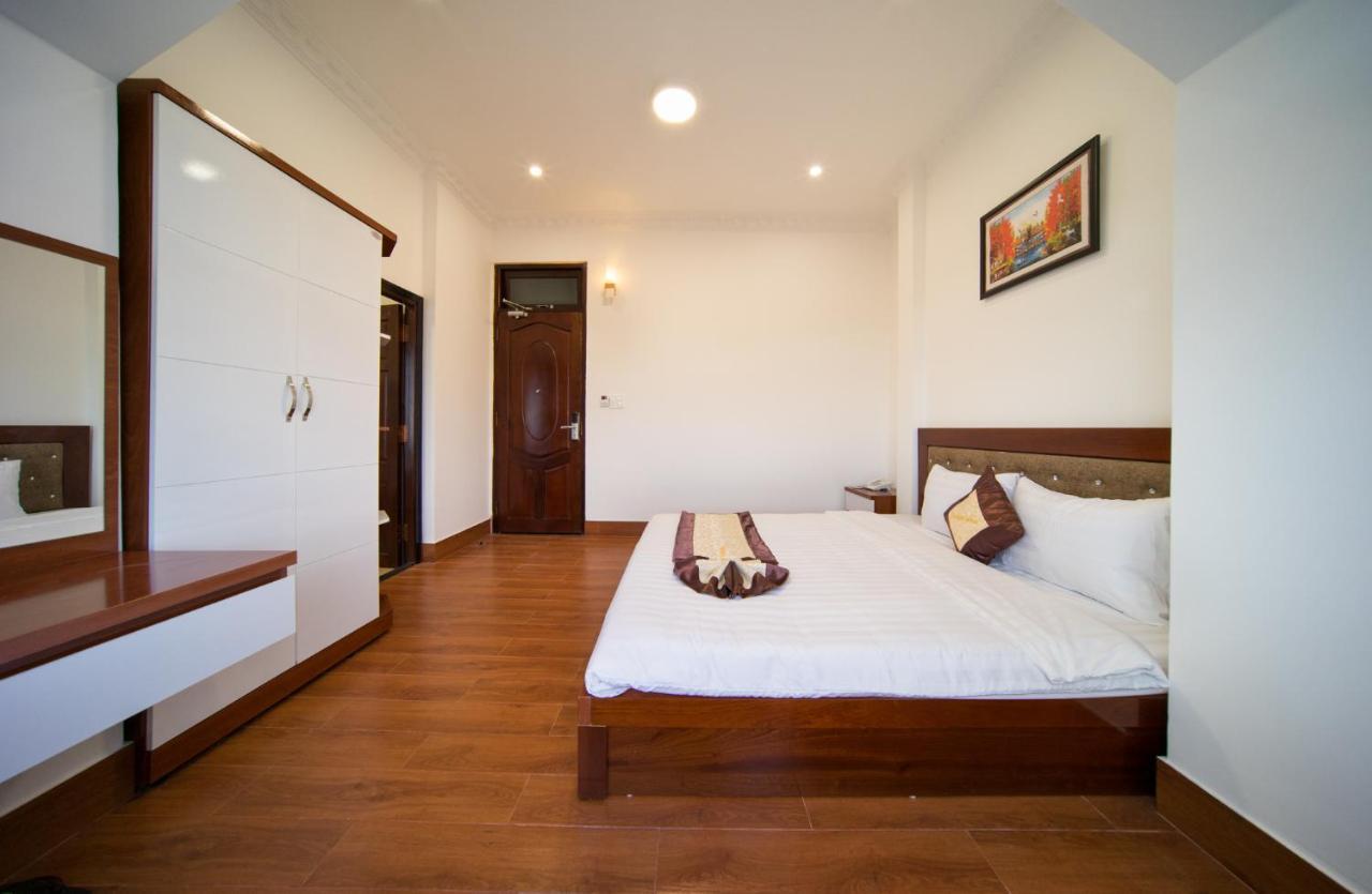 Khach San Tommy Hotel Da Lat Exterior photo